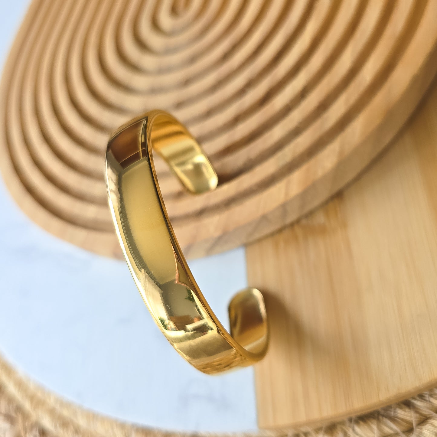 Stainless steel cuff bracelet