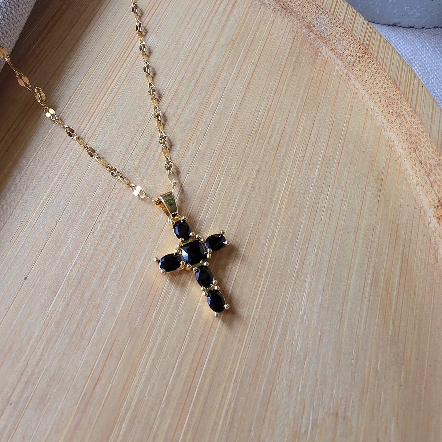 Black elegant cross necklace