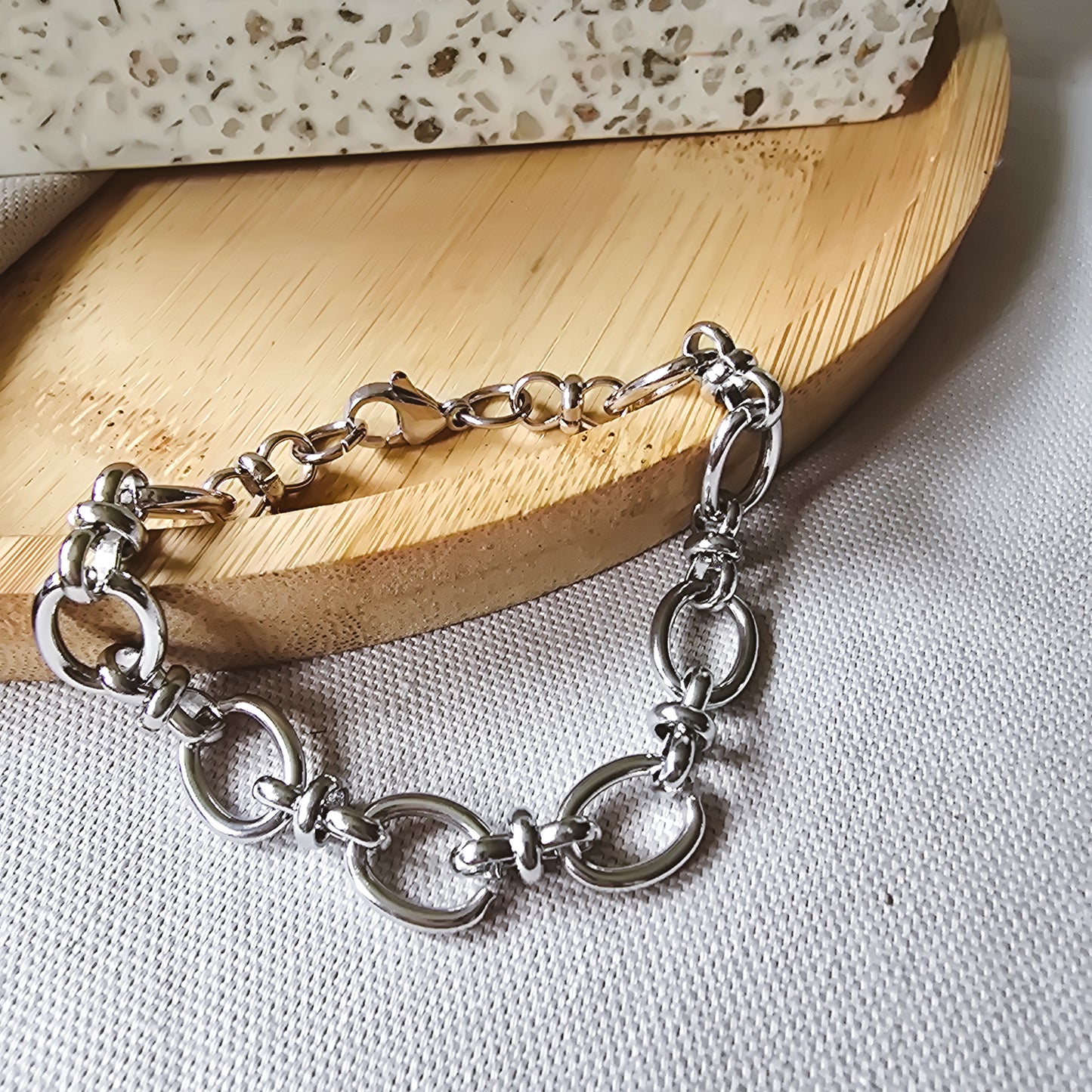 Minimalist solid bracelet SILVER