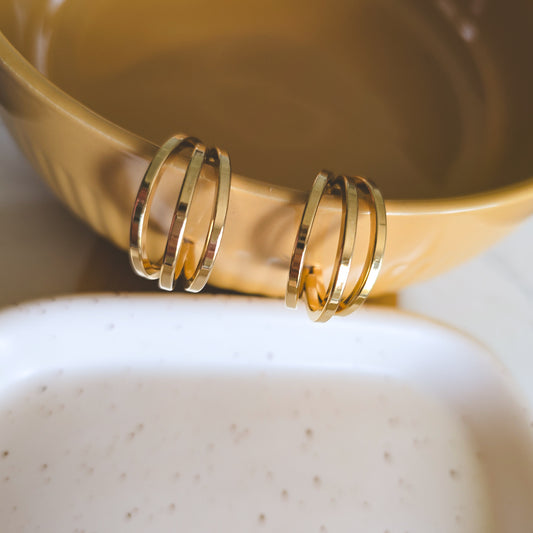 14k gold plated light hoop earrings