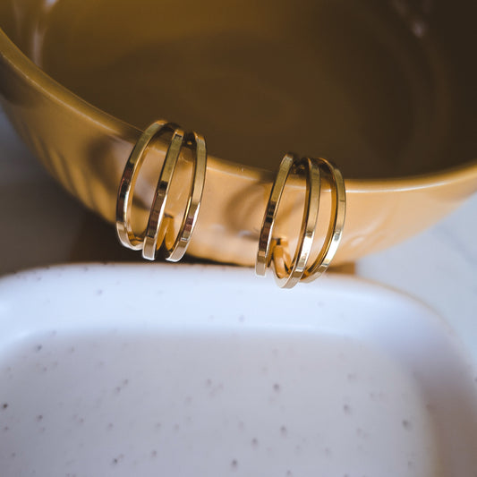 14k gold plated light hoop earrings