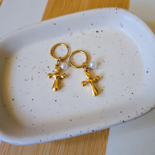 Cross and Pearl earrings GOLD