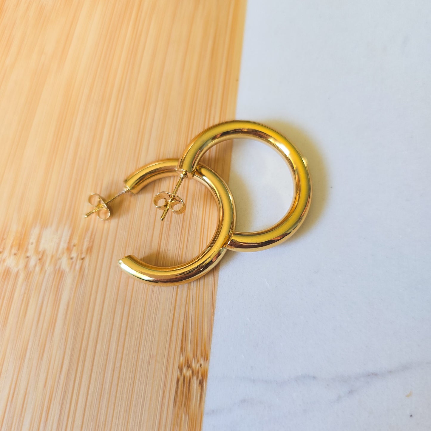 18k gold plated C Shaped Hoop Earrings - Medium size