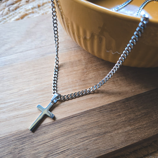 55cm Silver chain cross necklace