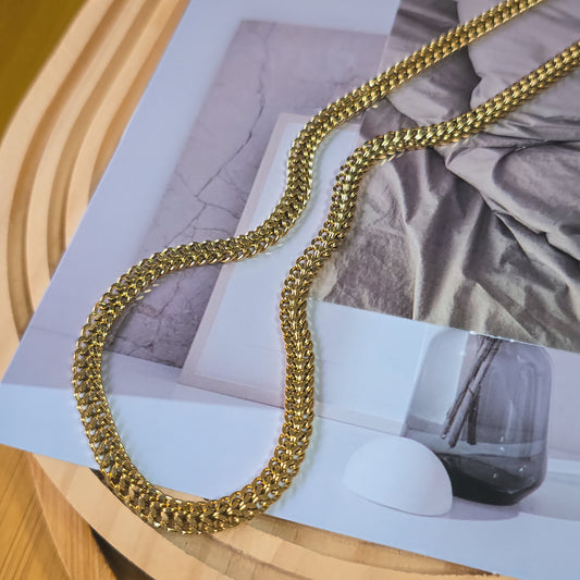 Hollow-Out chain necklace