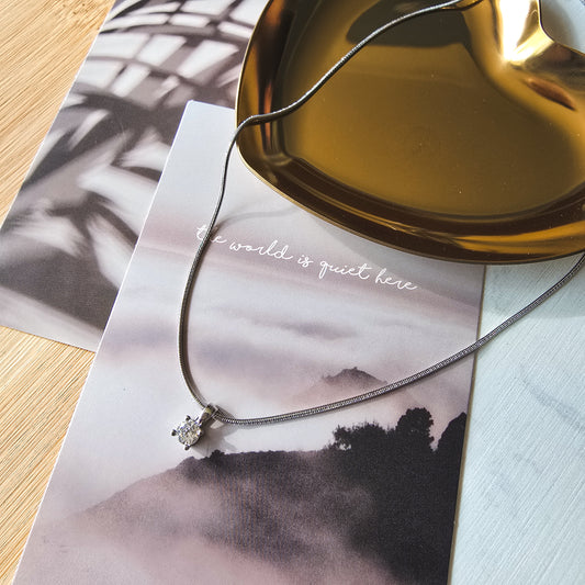 Zirconia silver necklace