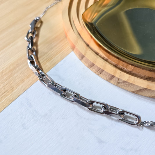 Thick link steel bracelet