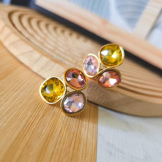 Glass Stone Colored earrings - Pink