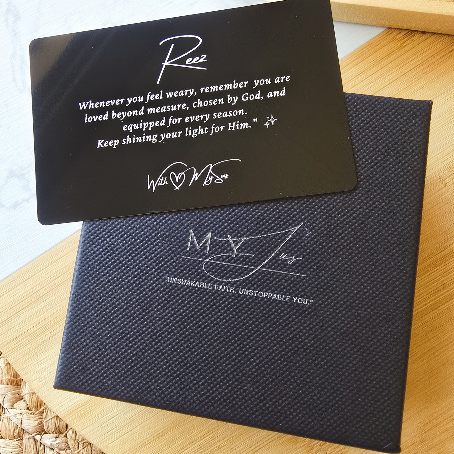 Custom Aluminium Cards & Gift box