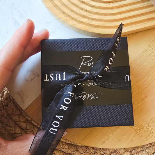 Custom Aluminium Cards & Gift box