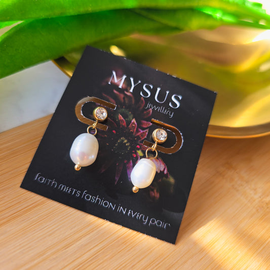 Freshwater elagant pearl earrings