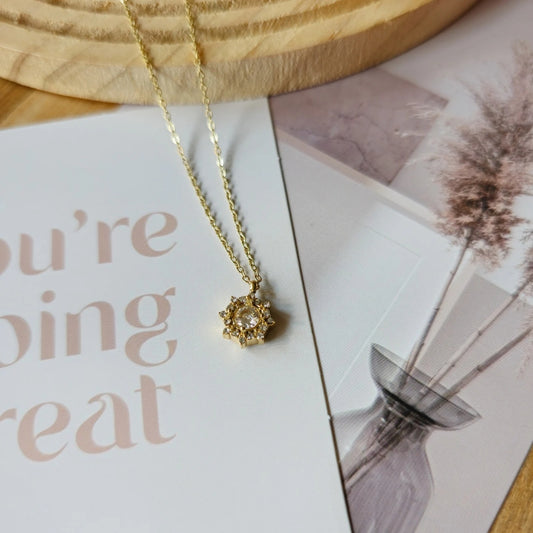 Floral Rhinestone delicate necklace